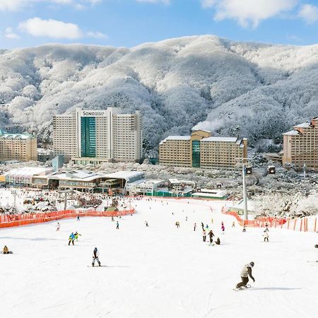 Vivaldipark Hotel Hongcheon Exterior photo