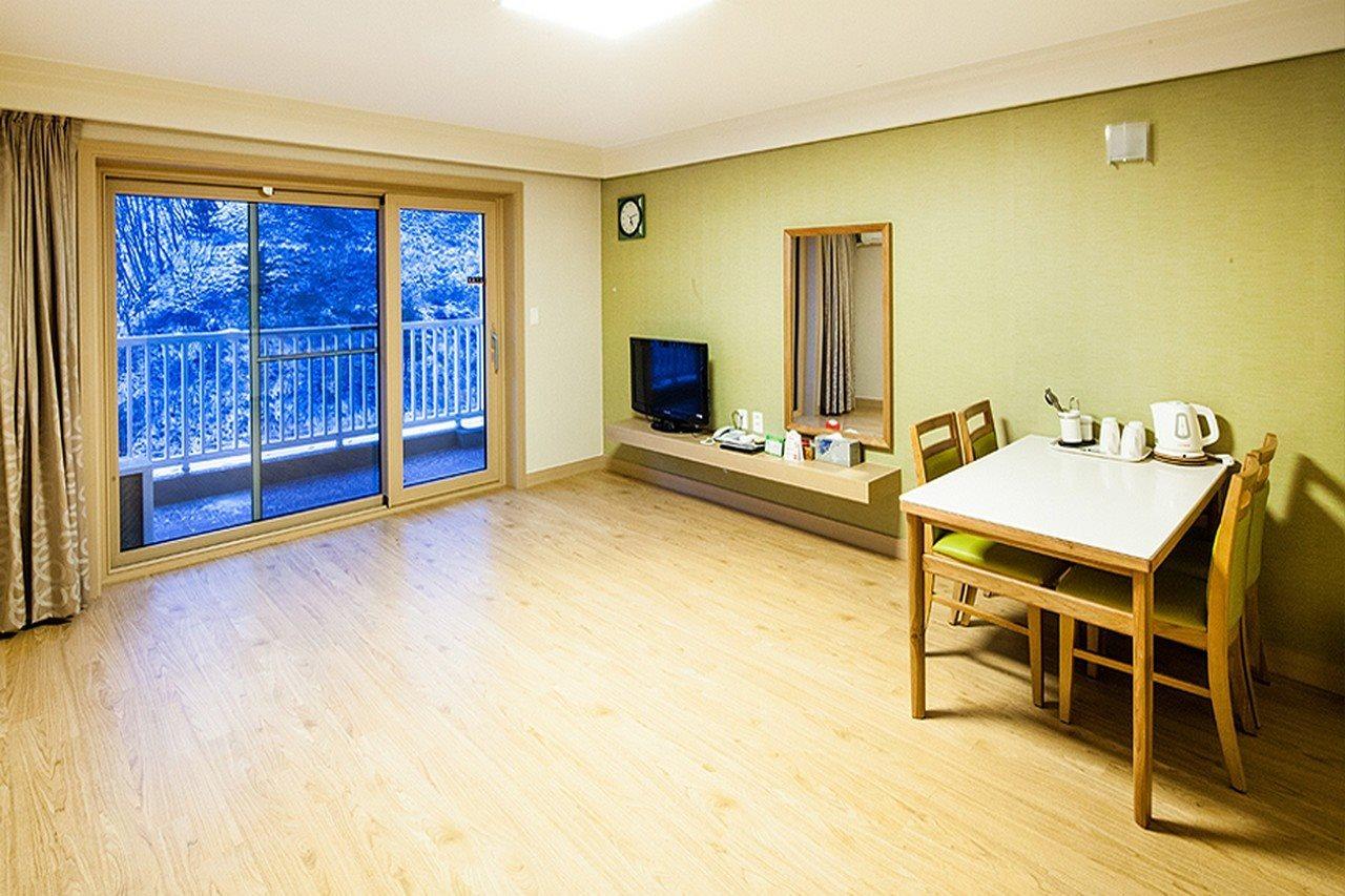 Vivaldipark Hotel Hongcheon Exterior photo