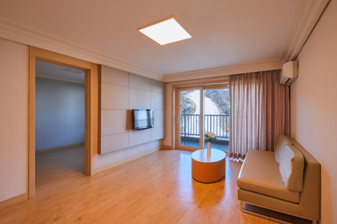 Vivaldipark Hotel Hongcheon Exterior photo